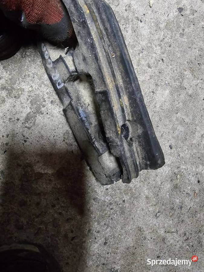 Suzuki DR 600 650 ślizg wahacza prowadnica dr600 Jelenia Góra