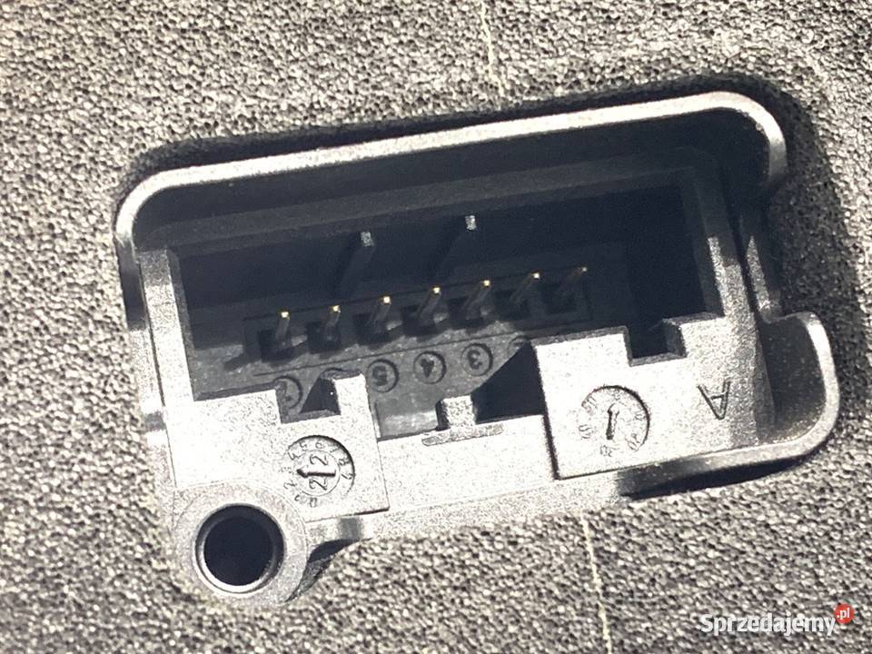 ZAMEK DRZWI PRAWY PRZÓD VW CRAFTER II Hatchback