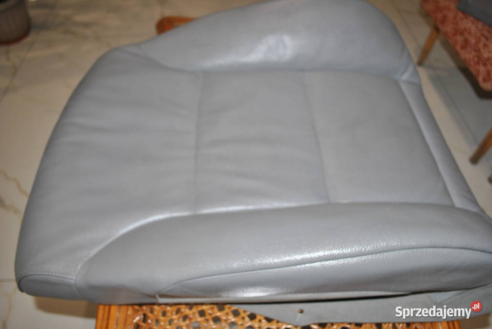 Poszycie oparcia fotela kierowcy BMW E60 E61 Tapicerki samochodowe śląskie