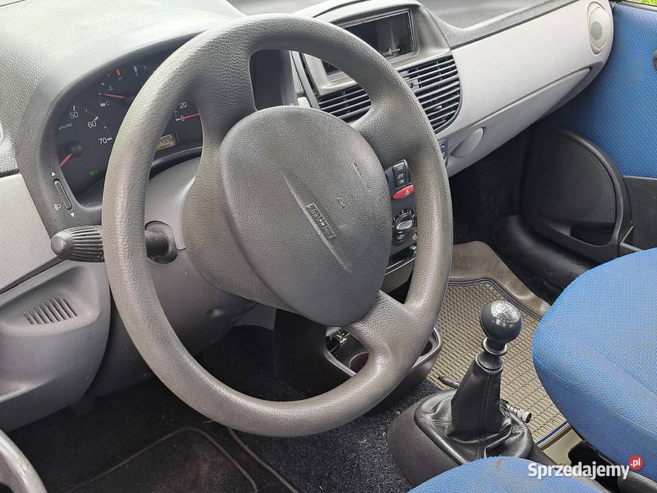 Sprzedam Fiata Punto 2 12 benzyna 2002r Żyrardów