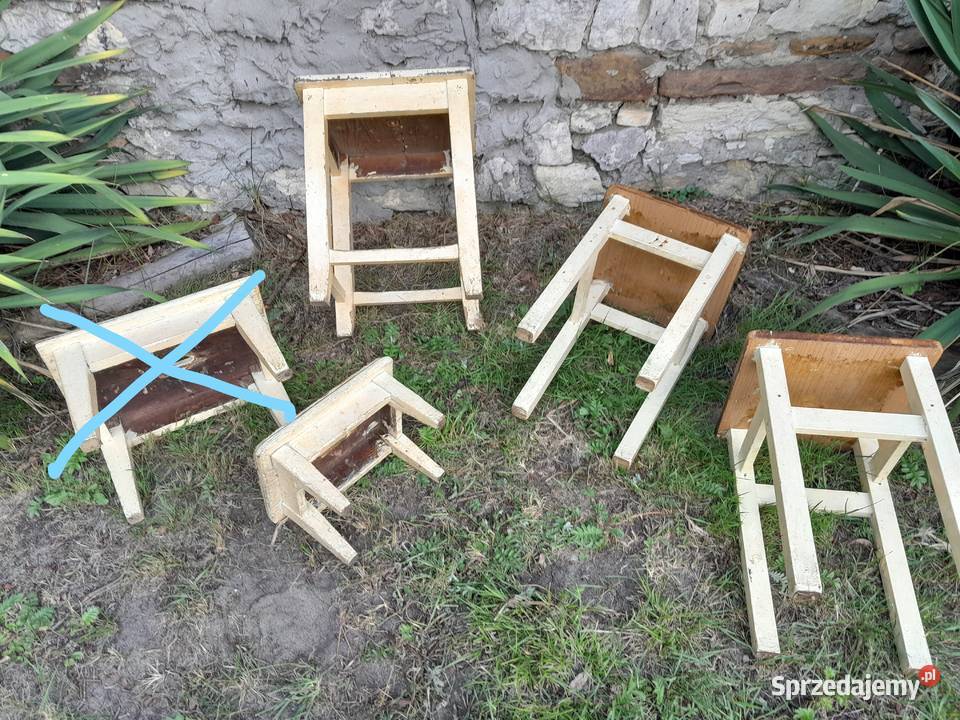 Różne stare taborety taboret krzesełko PRL i Dąbrowa Górnicza sprzedam
