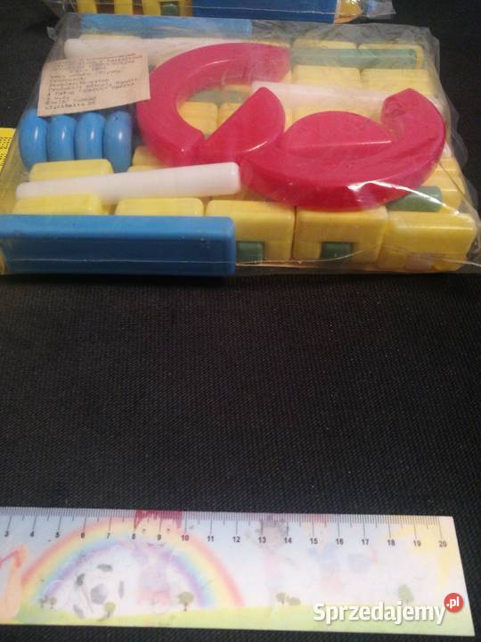 Klocki konstrukcyjne plastykowe zabawki z prl Choszczno