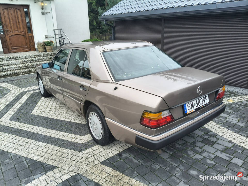 Mercedes W124 20i 118 E200 Stan kolekcjonerski