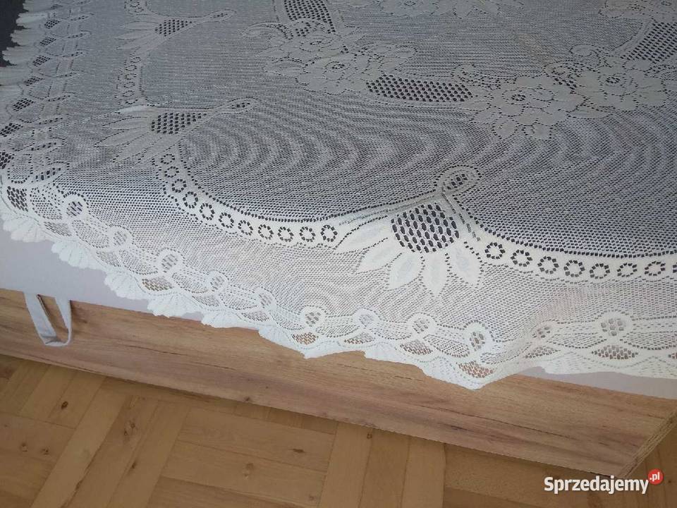 Duży kremowy owalny obrus żakardowy Obrusy śląskie Sosnowiec