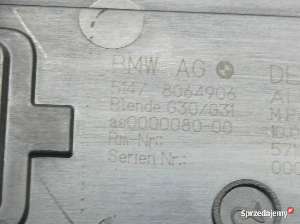 OSŁONA PROGU PRAWY TYŁ LED MPAKIET 8064906 Bmw świętokrzyskie sprzedam