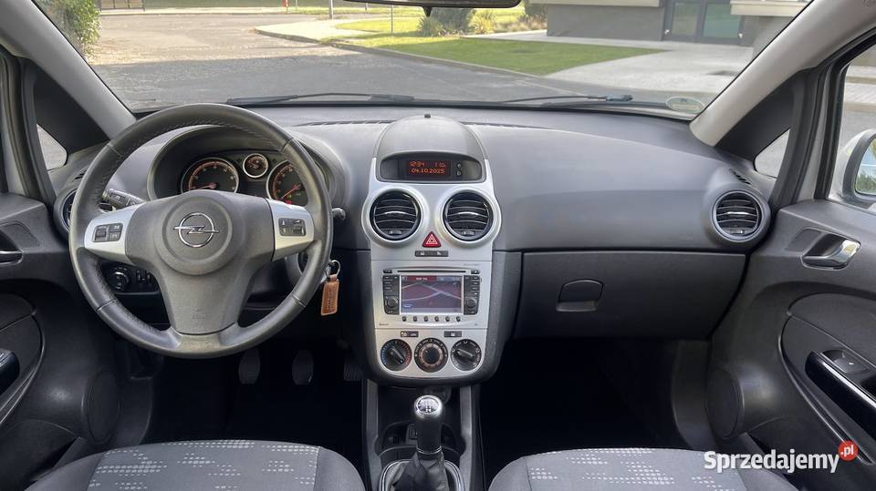 Opel Corsa 12 B LIFT 2011 Navi Klima welurowa tapicerka wielkopolskie Konin