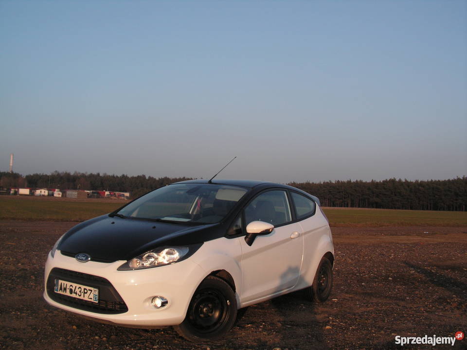 Ford Fiesta mk7 sport 14tdci BOGATA WERSJA Rok produkcji 2010 Mosina