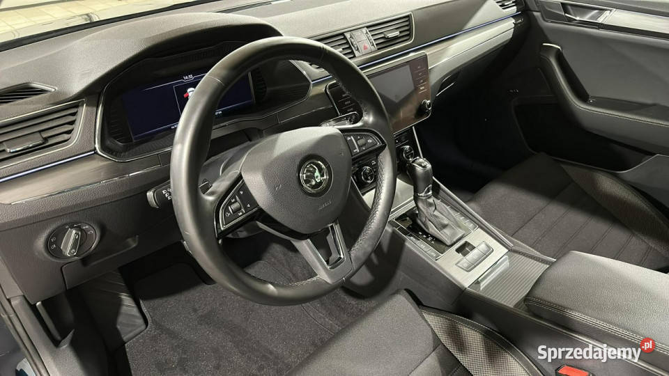 koda Superb Skoda Superb Combi 20 TDI SCR 140 kW Swarzędz