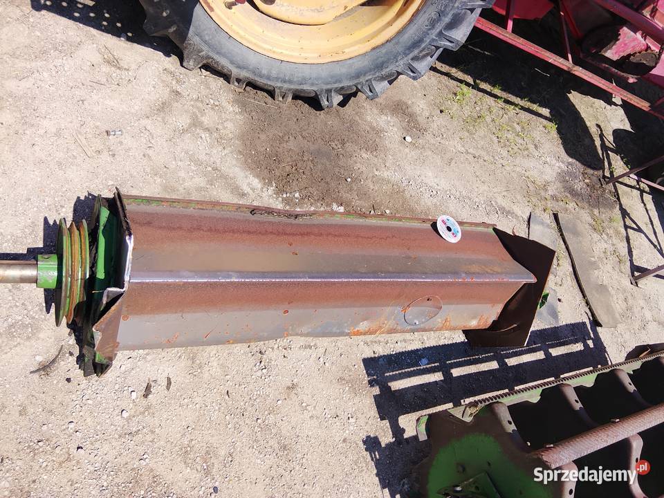 Odrzutnik słomy John Deere 1075 i części Radom sprzedam