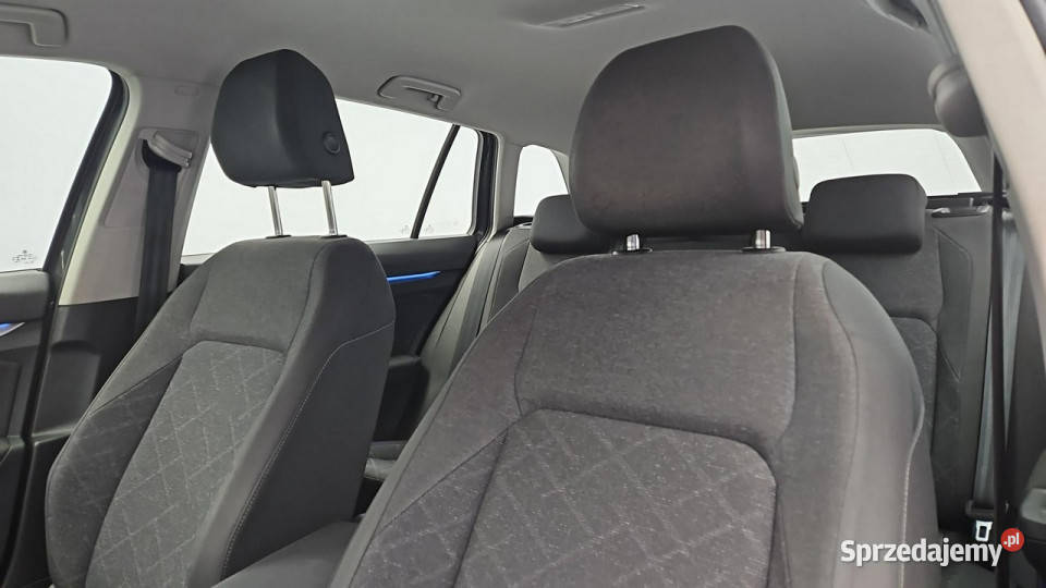 Volkswagen Golf VIII 20 TDI Life Z Polskiego