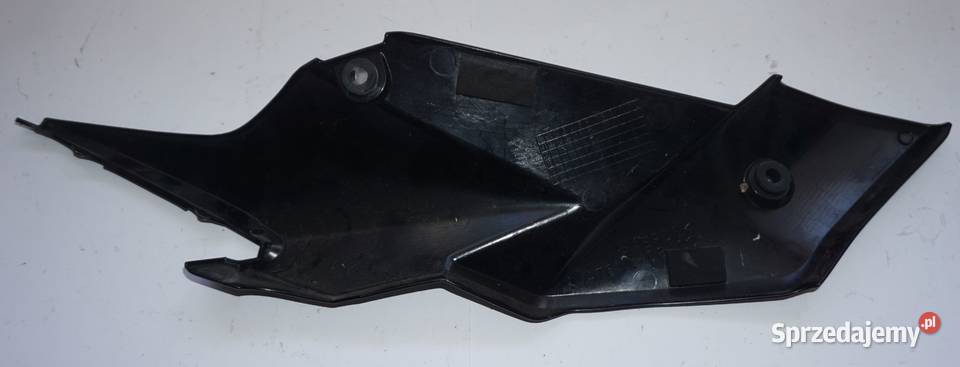OWIEWKA WYPEŁNIENIE BOCZEK LEWY SUZUKI GSR 750 wielkopolskie Turek