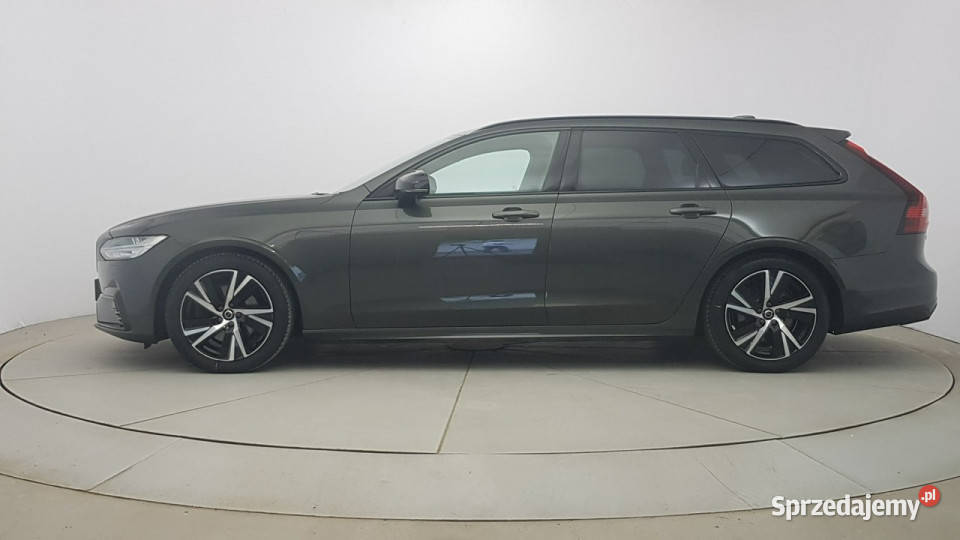 Volvo V90 D4 RDesign Z Polskiego Salonu Faktura 190KM Warszawa