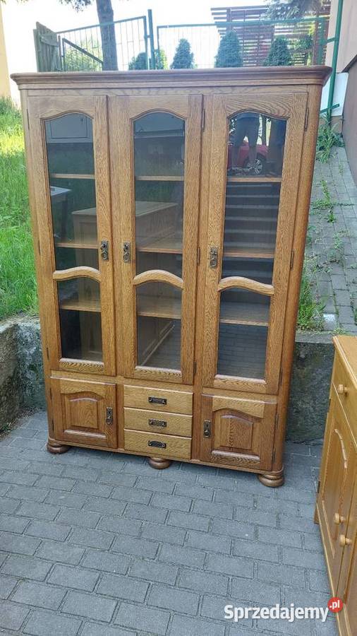 Duży kredens w okleinie dębowej Dom i Ogród wielkopolskie Poznań sprzedam
