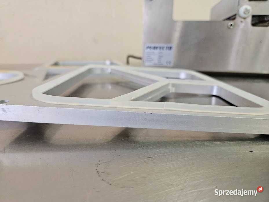 Zgrzewarka tacek PERFECTO AG02e 3 Matryce 2019r Góra sprzedam