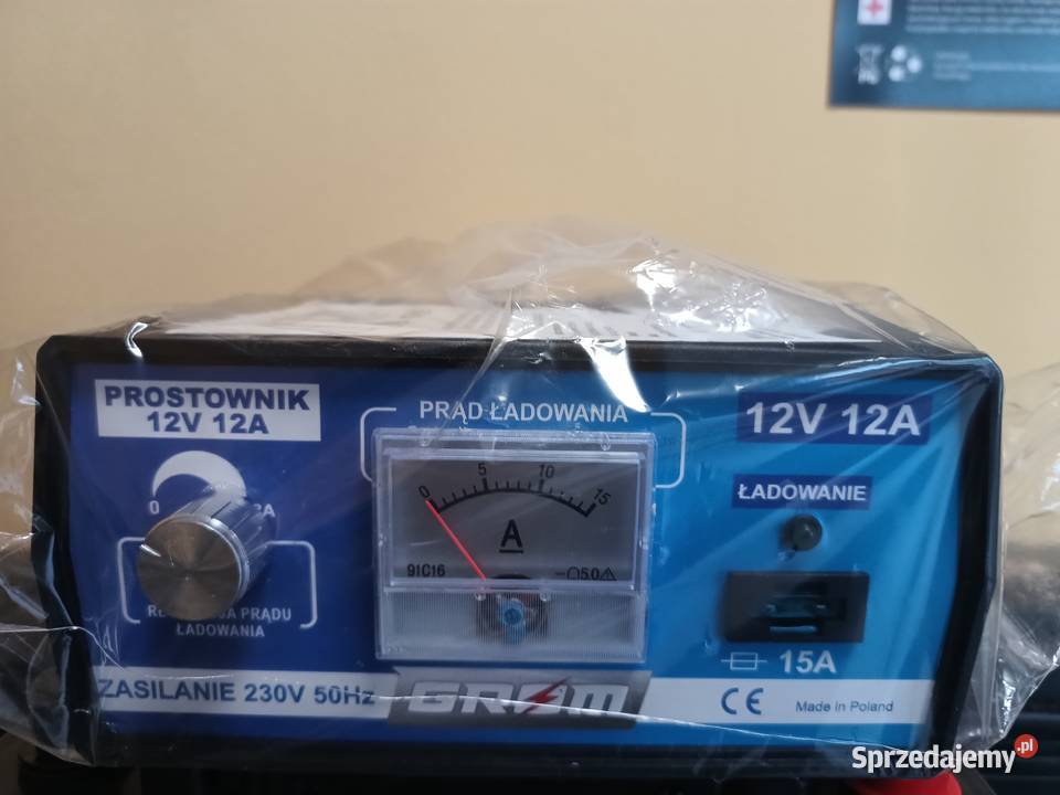 Prostownik GROM ZPB 12V12A