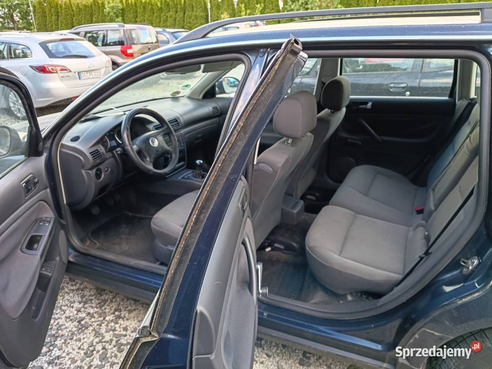 Wołoskagen passat 16 benzyna klimatronik elektryczne szyby Sulechów