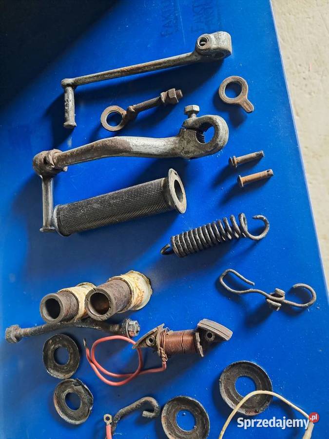 Części do WSK 125 B3 jednoramówka Chmielek sprzedam