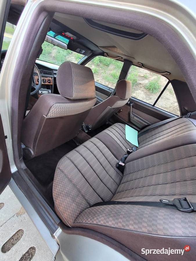 Mercedes w201190e 25 diesle aluminiowe felgi Przodkowo