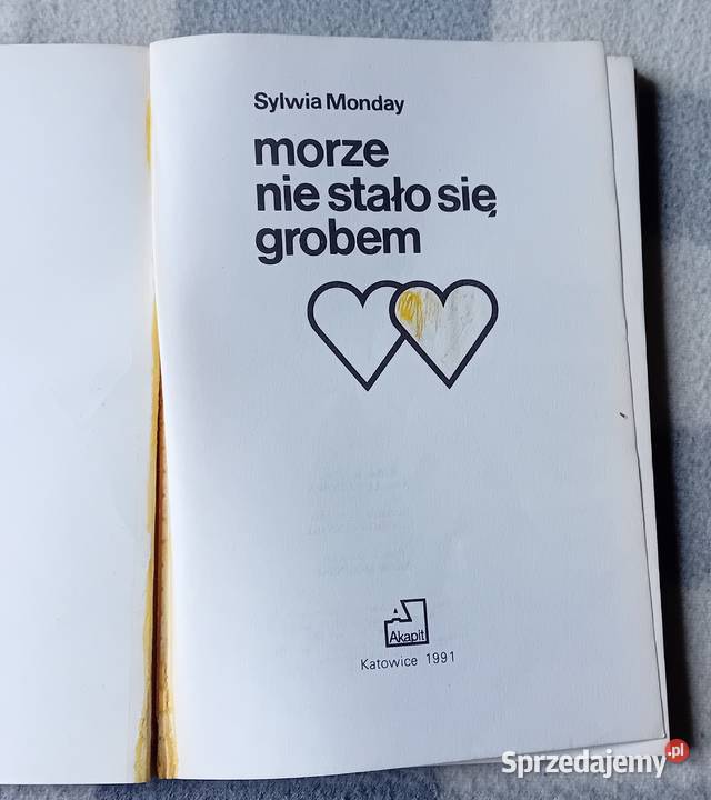 Sylwia Monday Morze nie stało się grobem Akapit Koźminek