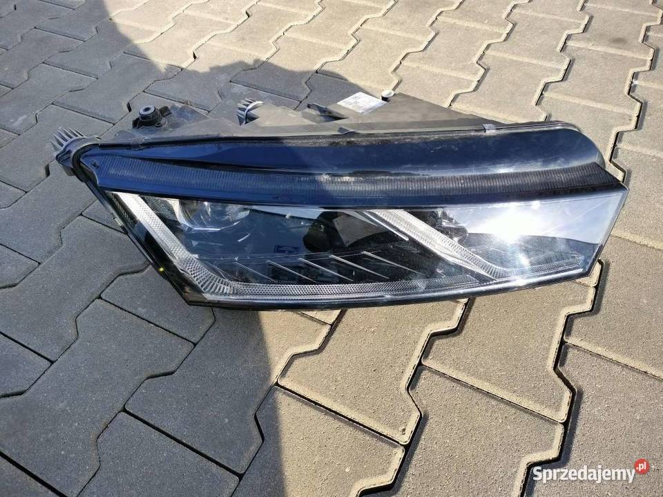 skoda octavia 4 IV lampa prawa Zaleszany