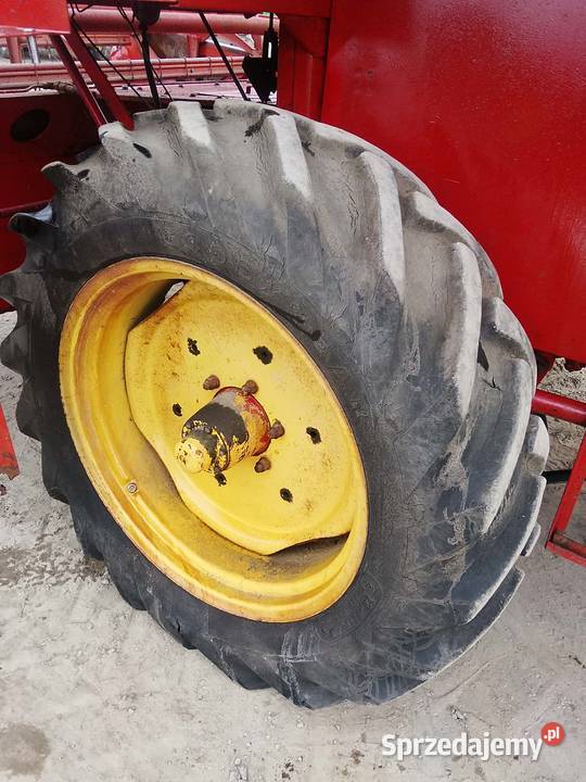 Kombajn zbożowy Massey Ferguson 206 w oryginale mazowieckie Skaryszew