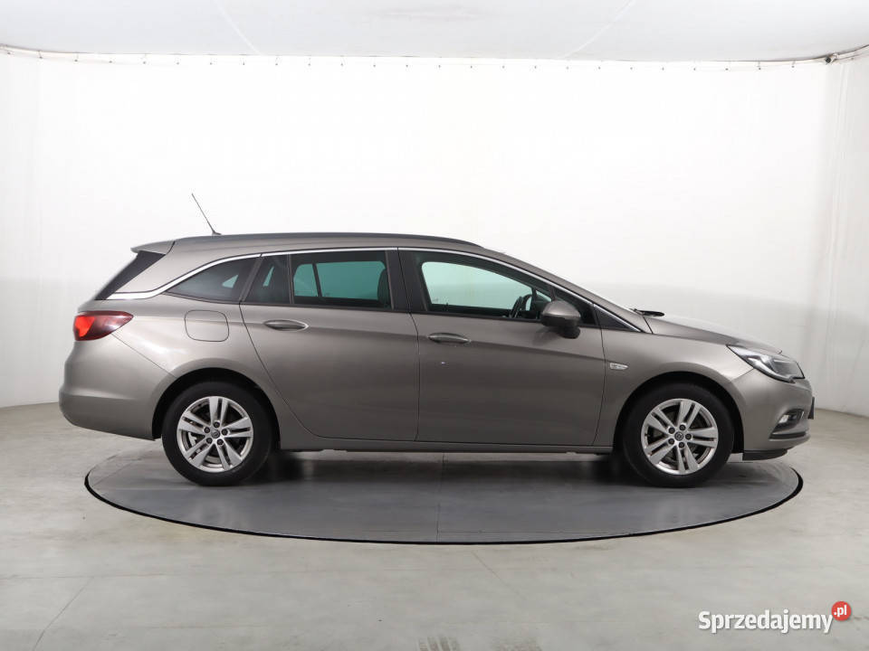 Opel Astra 14 T Katowice