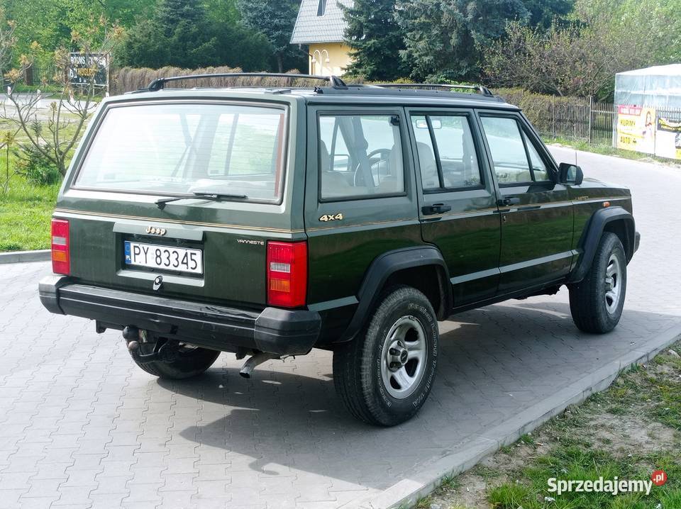 KLASYK JEEP Cherokee Rok produkcji 1995 Cherokee Młodasko sprzedam