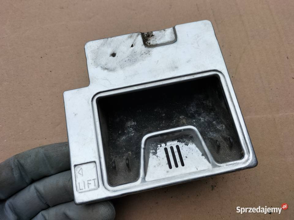 Audi 80 B3 B4 893857961A POPIELNICZKA Kamień-Kolonia
