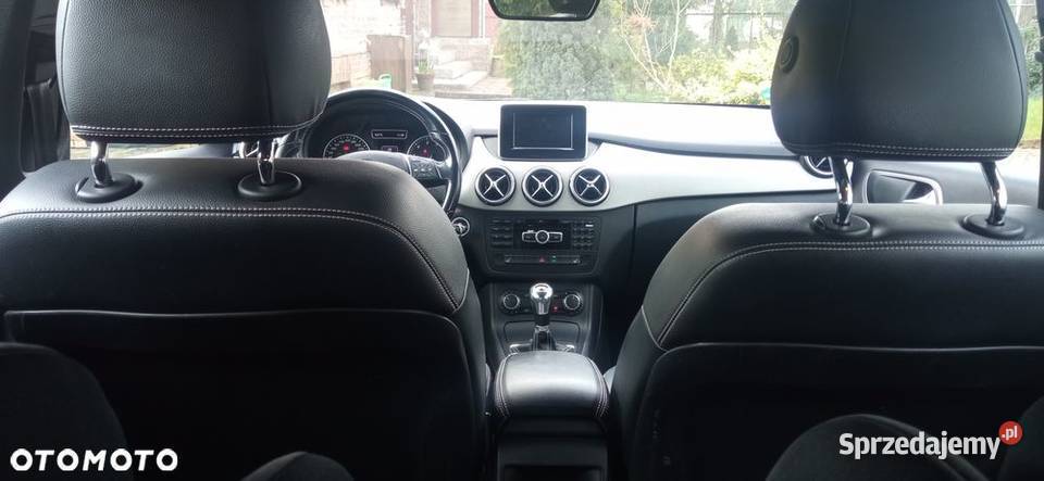 Mercedes B 16 benzyna zarejestrowany panorama