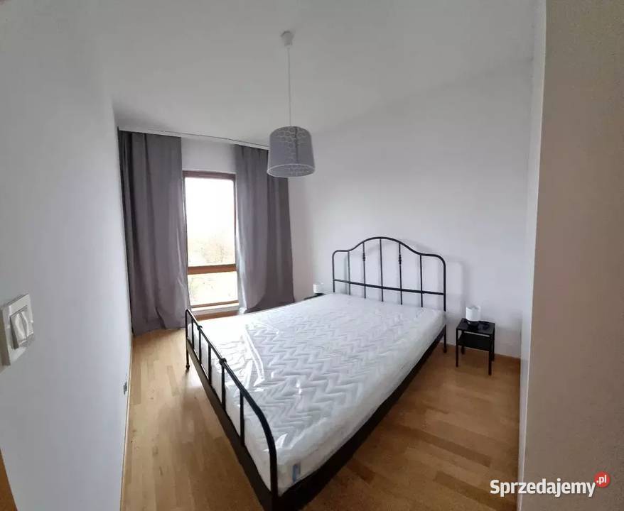 2 pokoje z halą garażową i dostępem do siłowni