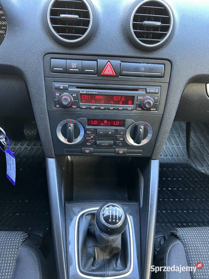 Audi A3 20 FSi Exclusive Climatronic Alufelgi serwisowany w ASO Ostrzeszów