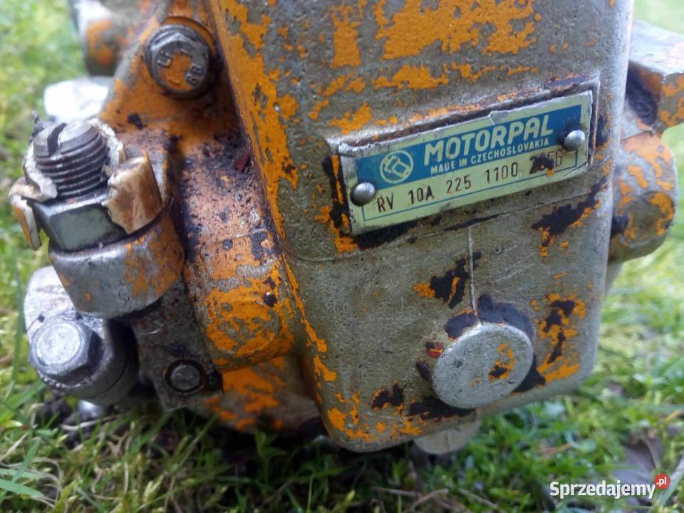 Pompa paliwa Zetor 7011 Żmiarki sprzedam