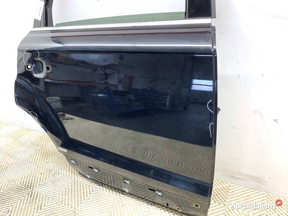 DRZWI PRAWY TYŁ AUDI Q7 4L SUV 0616 podkarpackie