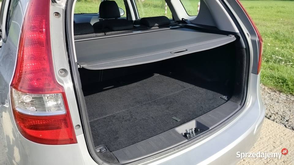 Hyundai i30 CW kombi 14 benzyna 109KM Lesko