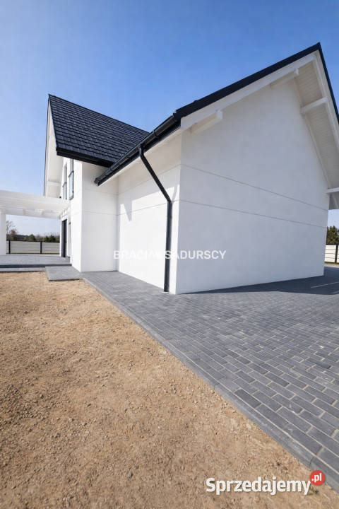 Dom wolnostojący Brzozówka Krakowska 23528m2