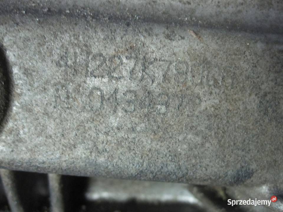 Reduktor pęknięta obudowa podczas transportu do świętokrzyskie Kielce sprzedam