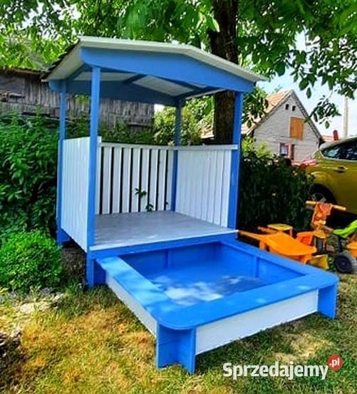 Piaskownica drewniana z domkiem ogrodowy domek Architektura ogrodowa Radków