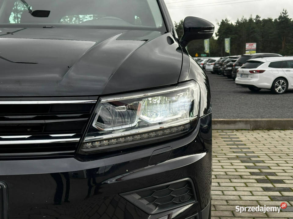 Volkswagen Tiguan LED Asystent Kamera 360 Grzane asystent pasa ruchu