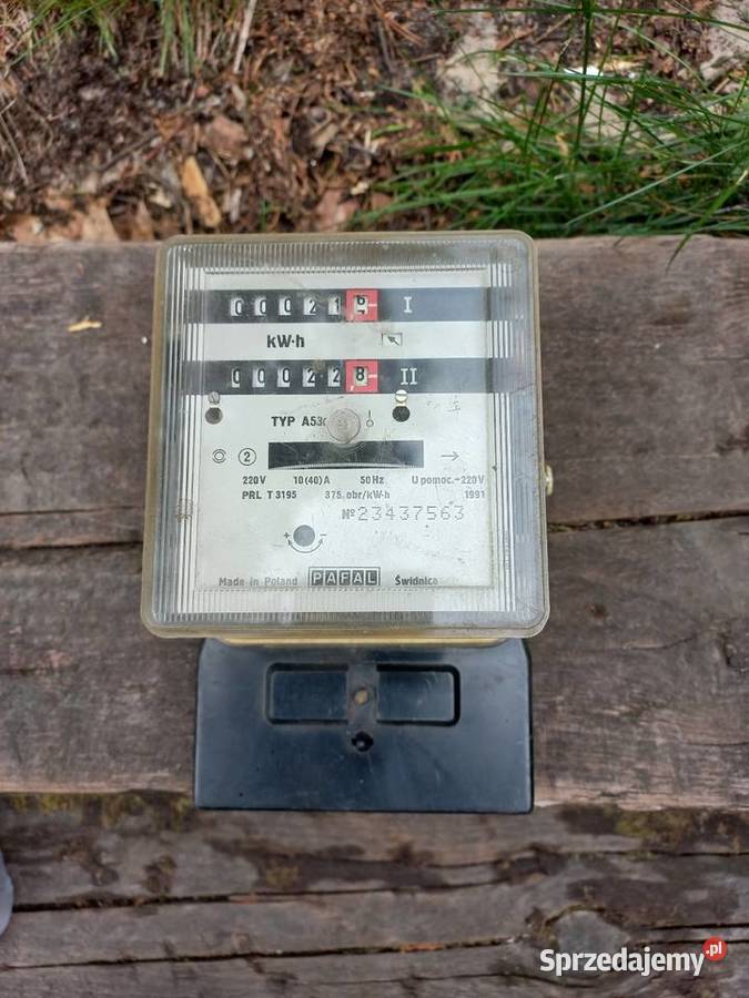 Licznik kilowatogodzin PRL Warszawa