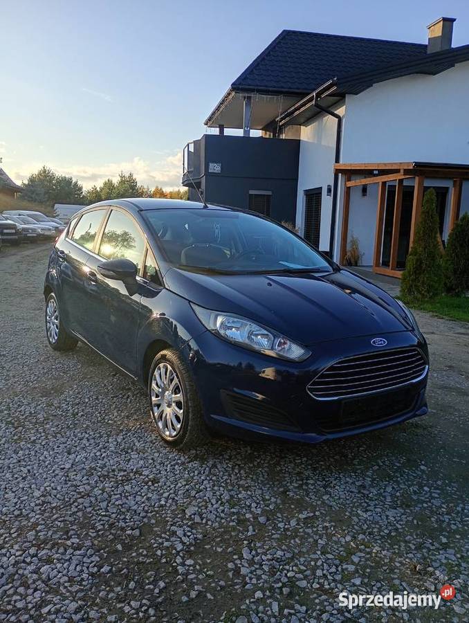 Ford fiesta 2015r Lift 190 przebiegu ładna Łuków