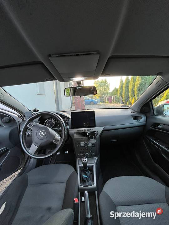 Opel Astra GTC Miechów