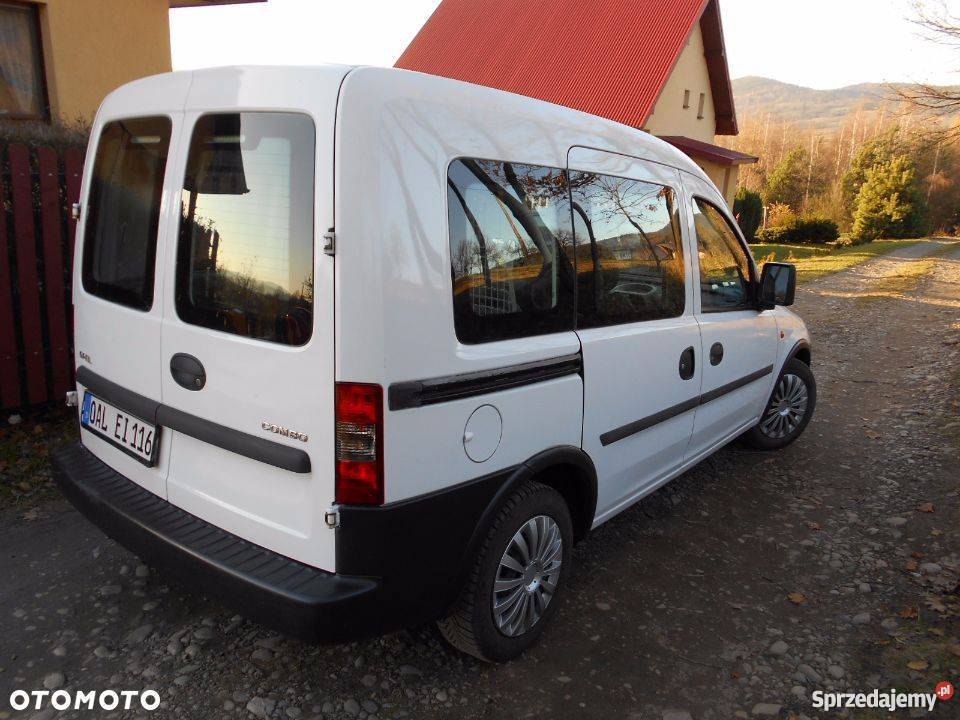Opel Combo 16 8V zadbany z Niemiec NOWY Iwkowa
