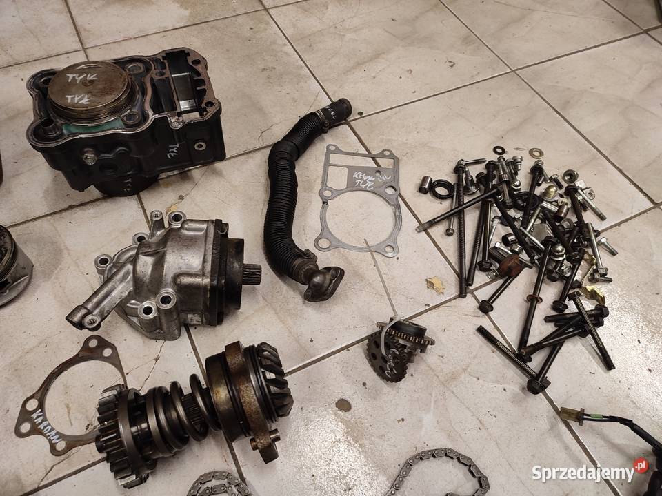 Honda NTV 650 silnik części wał cylinder głowica Jelenia Góra