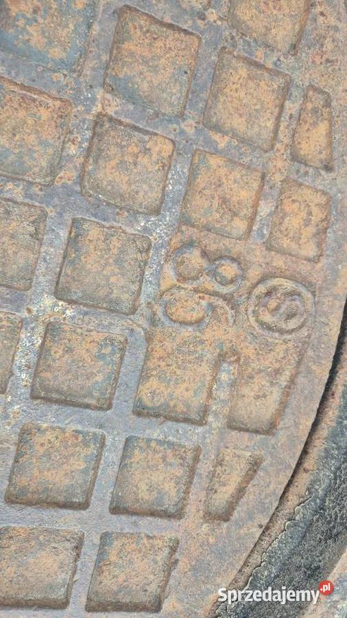 Właz żeliwny Hryniewicze sprzedam