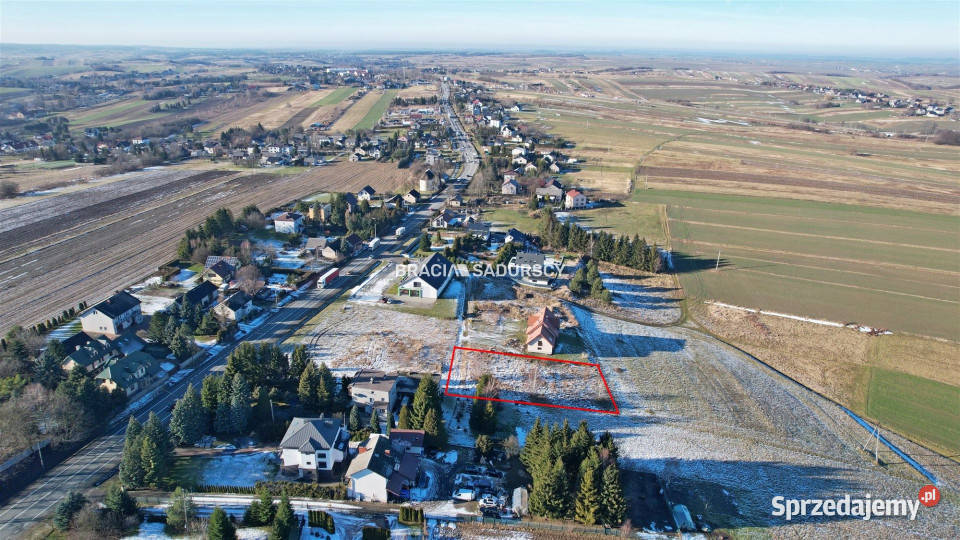 Grunt 1511m2 Sąspów 1511m2