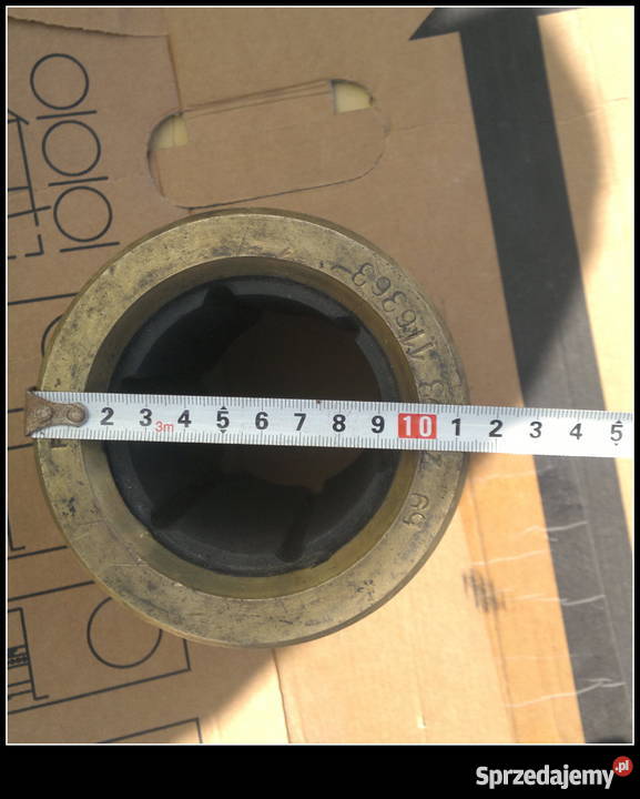 Tuleja mosiądz brąz waga ok 4 Dąbrowa Górnicza