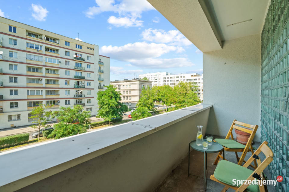 Mieszkanie z 2 balkonami i windą w kamienicy 46.26m2 Warszawa