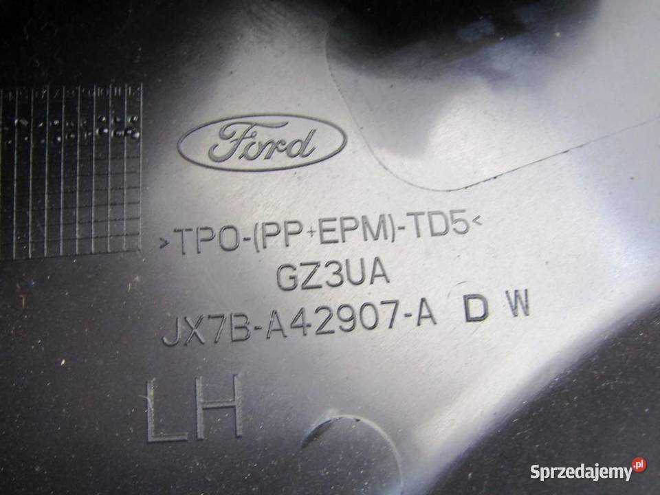 OSŁONA KLAPY BAGAŻNIKA LEWY TYŁ FORD FOCUS MK4