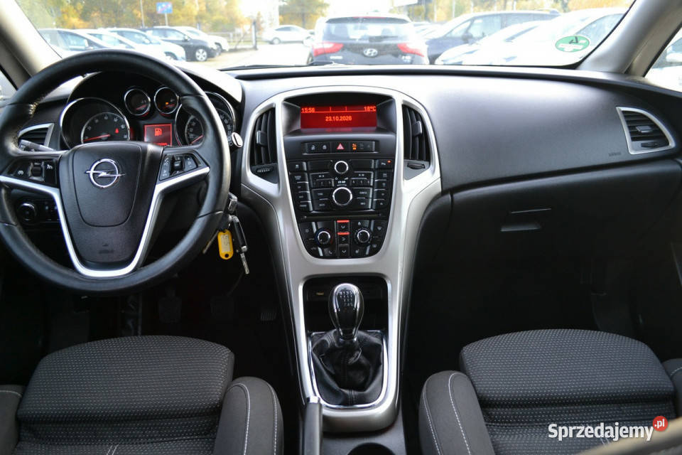 Opel Astra NawigacjaKlimaWymieniony Rozrząd Częstochowa