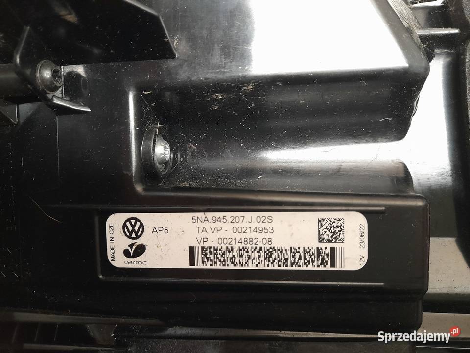 VW TIGUAN 2 IQ LAMPA LEWA TYŁ LED 5NA945207J osobowe Goleniów